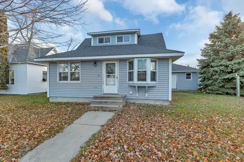 310 Prairie Ave S, Brooten, MN 56316
