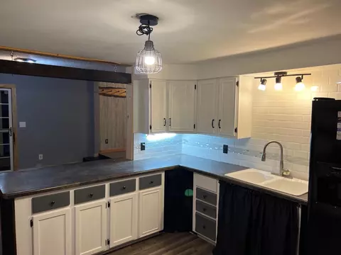 17 E Dakota Ave, Winger, MN 56592 photo 10