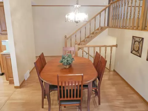 4326 Bear Path Trl, Eagan, MN 55122 photo 15