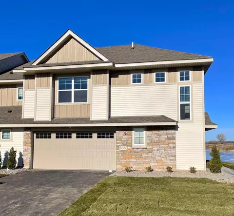 2157 Bay Dr, Lino Lakes, MN 55038