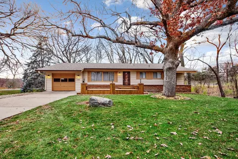 15682 Santee Cir SE, Prior Lake, MN 55372