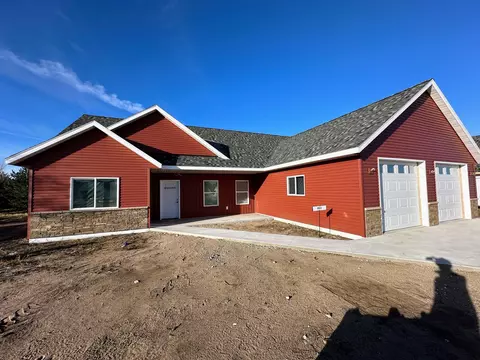 903 8th Ave NW, Perham, MN 56573 photo 3