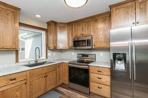 725 2nd Ave NE, Plainview, MN 55964 photo 11