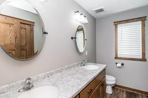 725 2nd Ave NE, Plainview, MN 55964 photo 16