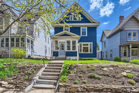 444 Wheeler St N, Saint Paul, MN 55104