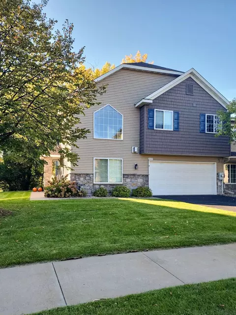 3335 Jansen Way, Vadnais Heights, MN 55127
