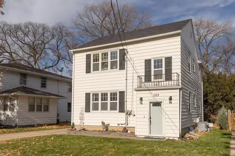 1123 2nd St NW, Rochester, MN 55901
