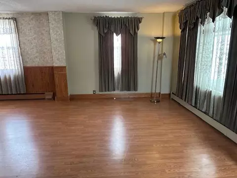 403 5th St SW, Austin, MN 55912 photo 3