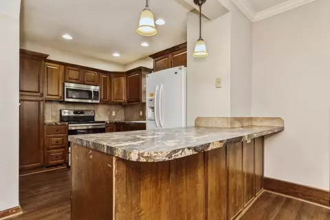 108 E Baker St, Arlington, MN 55307