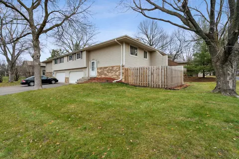3636 Denmark Ave, Eagan, MN 55123 photo 2