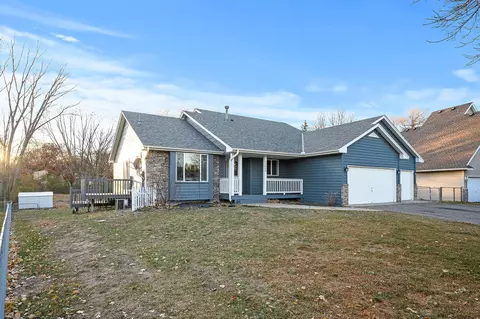11624 Cottonwood St NW, Coon Rapids, MN 55448