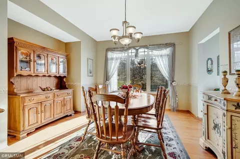 507 Chapel Ct, Eagan, MN 55121 photo 15