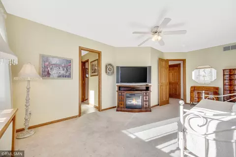 507 Chapel Ct, Eagan, MN 55121 photo 27