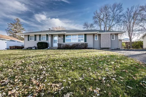 1005 72nd Ave N, Brooklyn Center, MN 55430