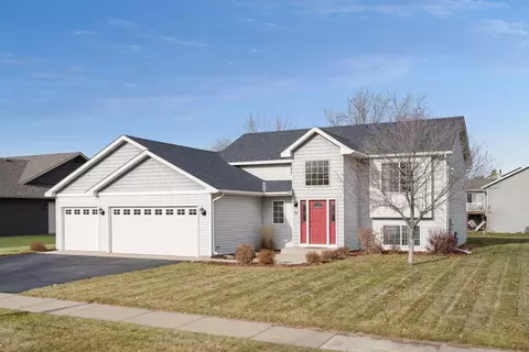 Exterior - 5805 16th St N, Saint Cloud, MN 56303 photo 2 of 10