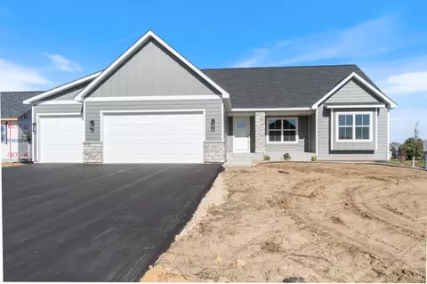 2569 Miller Ave, River Falls, WI 54022