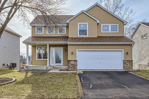 17655 48th Pl N, Plymouth, MN 55446