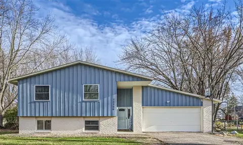 10206 Union Terrace Ln N, Maple Grove, MN 55369