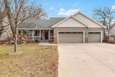 1110 Somerset Blvd, Saint Cloud, MN 56303