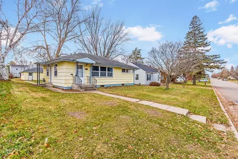 1212 Quince St, Brainerd, MN 56401