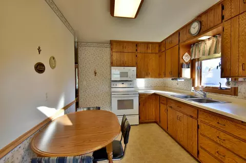 136 27th Ave N, Saint Cloud, MN 56303 photo 2