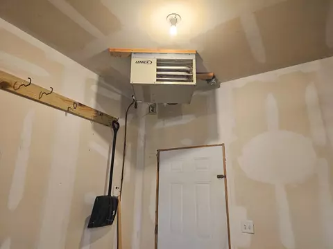 Bath - 348 3rd St E, Tracy, MN 56175 photo 5 of 5