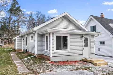 4815 Tioga St, Duluth, MN 55804