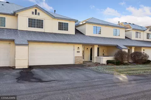 4675 Centerville Rd, Saint Paul, MN 55127