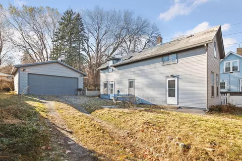 14 Stevens St W, Saint Paul, MN 55107