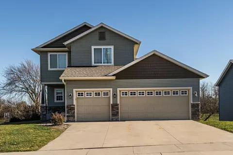 1312 Turnberry Dr SE, Rochester, MN 55904