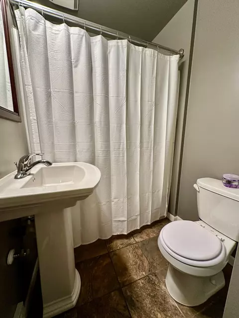 508 Julii St, Willmar, MN 56201 photo 13