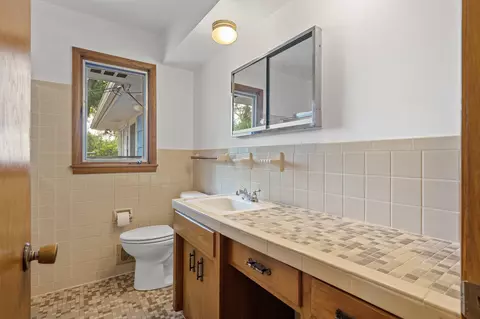 8800 3rd Ave S, Bloomington, MN 55420 photo 33