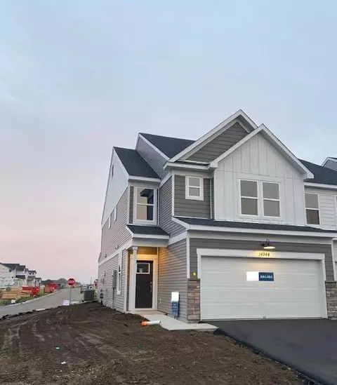 14944 Athlone Pl, Rosemount, MN 55068