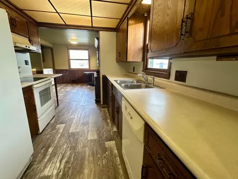 635 3rd Ave, Windom, MN 56101 photo 8