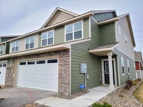 16463 Jaffna Pl, Lakeville, MN 55044