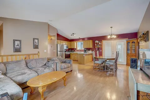 11275 Monroe Dr, Becker, MN 55308 photo 5