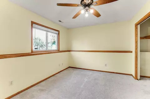 4357 Lexington Pointe Pkwy, Eagan, MN 55123 photo 11