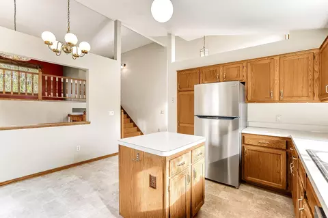 4357 Lexington Pointe Pkwy, Eagan, MN 55123 photo 3