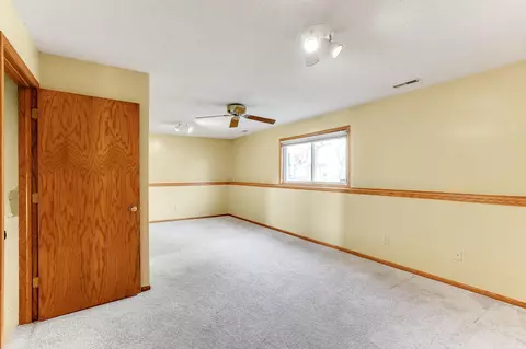 4357 Lexington Pointe Pkwy, Eagan, MN 55123 photo 10
