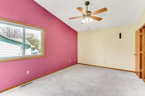 4357 Lexington Pointe Pkwy, Eagan, MN 55123 photo 8