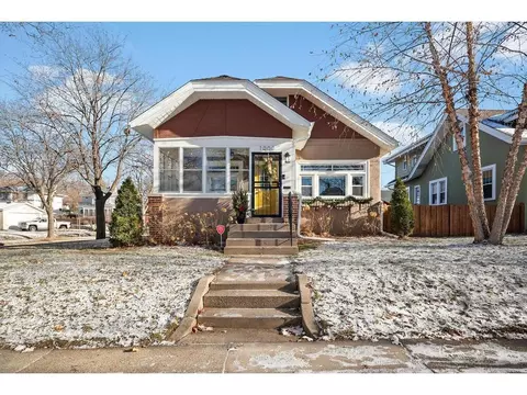 1008 Thomas Ave N, Minneapolis, MN 55411
