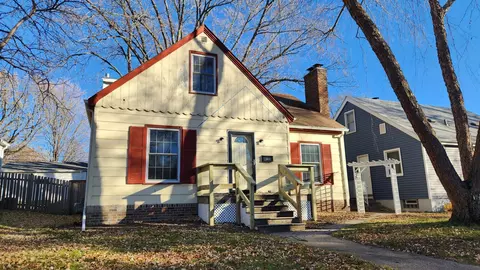 3430 Russell Ave N, Minneapolis, MN 55412