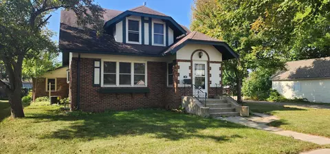 111 Colfax Ave SW, Wadena, MN 56482