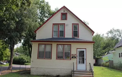 3252 Girard Ave N, Minneapolis, MN 55412