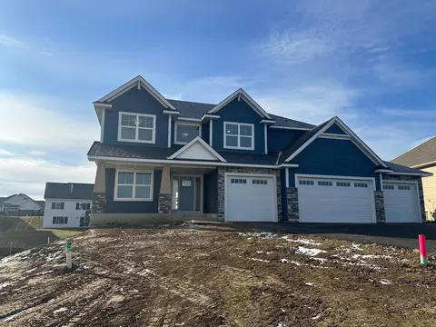 19627 Harbor Dr, Lakeville, MN 55044