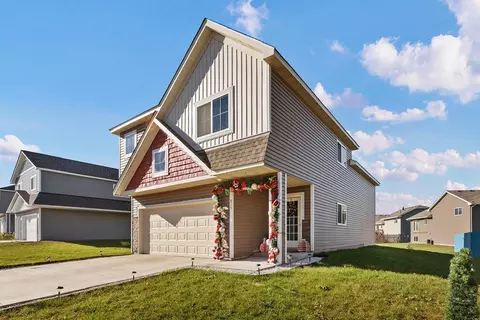 815 Link Dr SE, Pine City, MN 55063