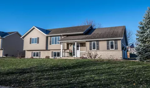 202 Mac St, Elko New Market, MN 55054