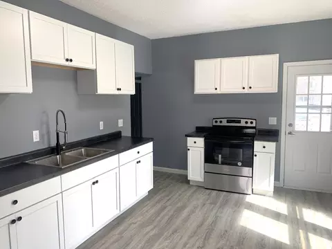 418 N 3rd St, Montevideo, MN 56265 photo 12