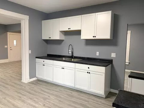 418 N 3rd St, Montevideo, MN 56265 photo 11