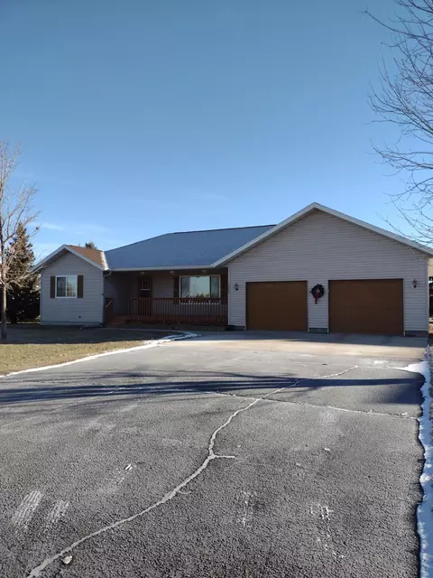 1020 6th Ave NW, Perham, MN 56573